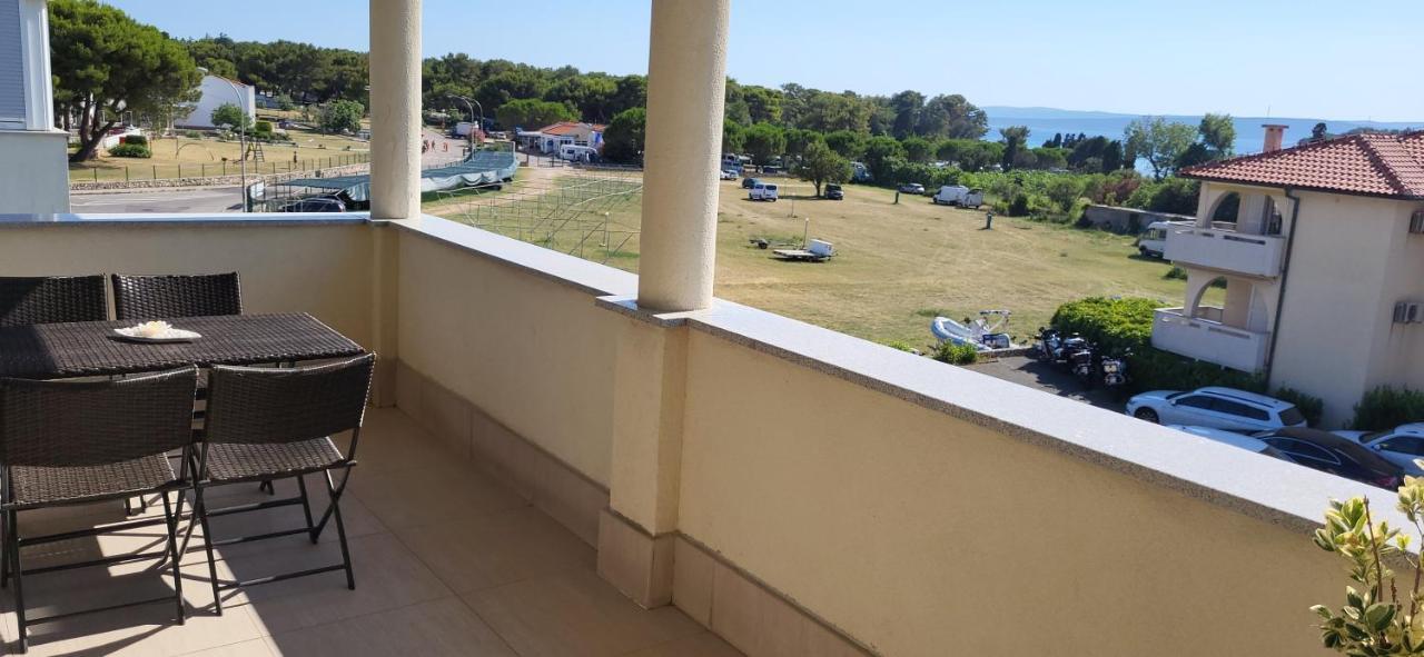 Apartment Summer Dream ปูนัต ภายนอก รูปภาพ